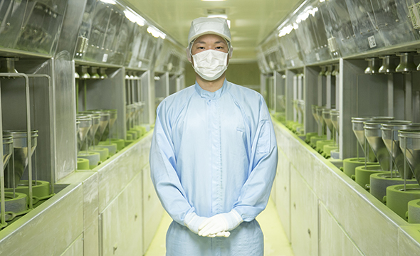 先輩社員の声 製造課 課長 早川満丈